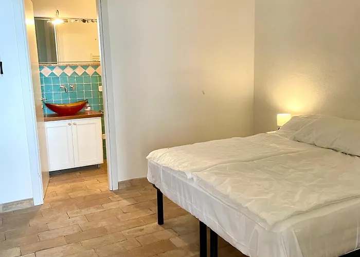 Villa Isola Rossa Con Piscina *